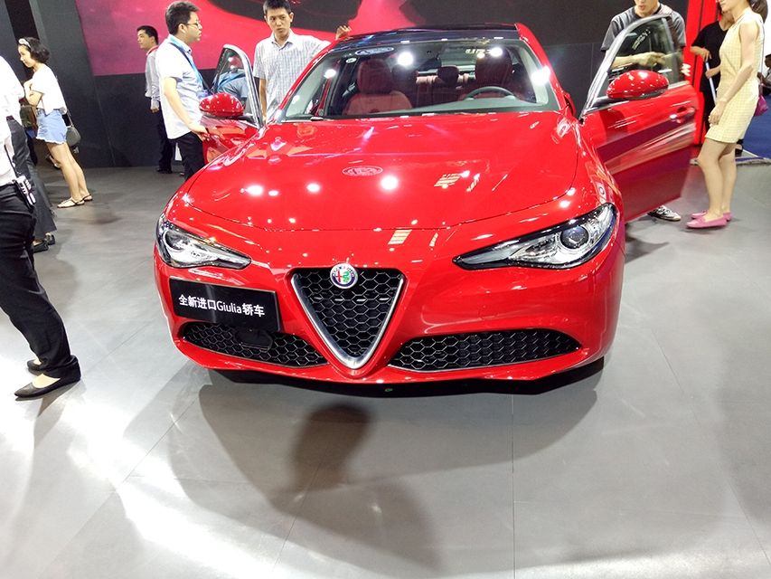 ΪͳƷưŷĸ֮Giuliaδ֮ʱڶĹע֮󣬸һƬк֮жãȻСһһ°ɡ