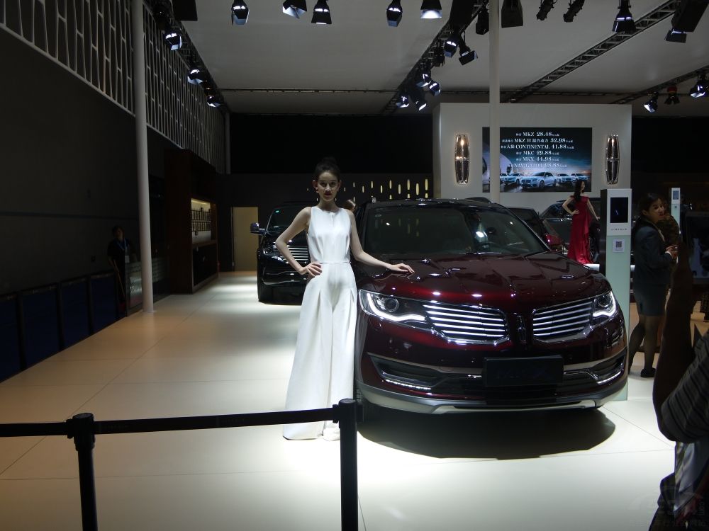 һȹճˡˣںڵĳԺ󣬵ŵױݲʧ鶯ڶɢֻУ˼ܵüؼ