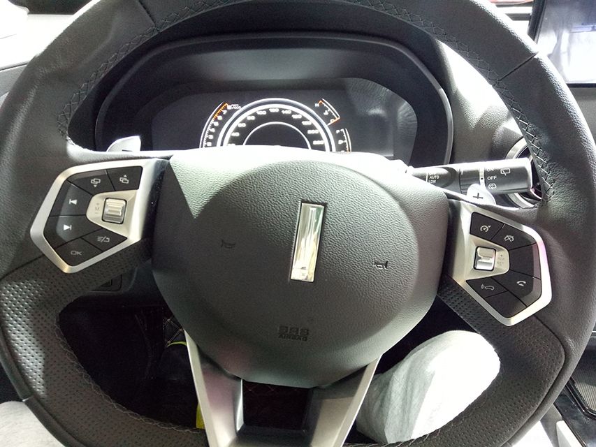 ֮󻻵ƽ˳Բ׳һͶûжٴġʻţܿ콵һ