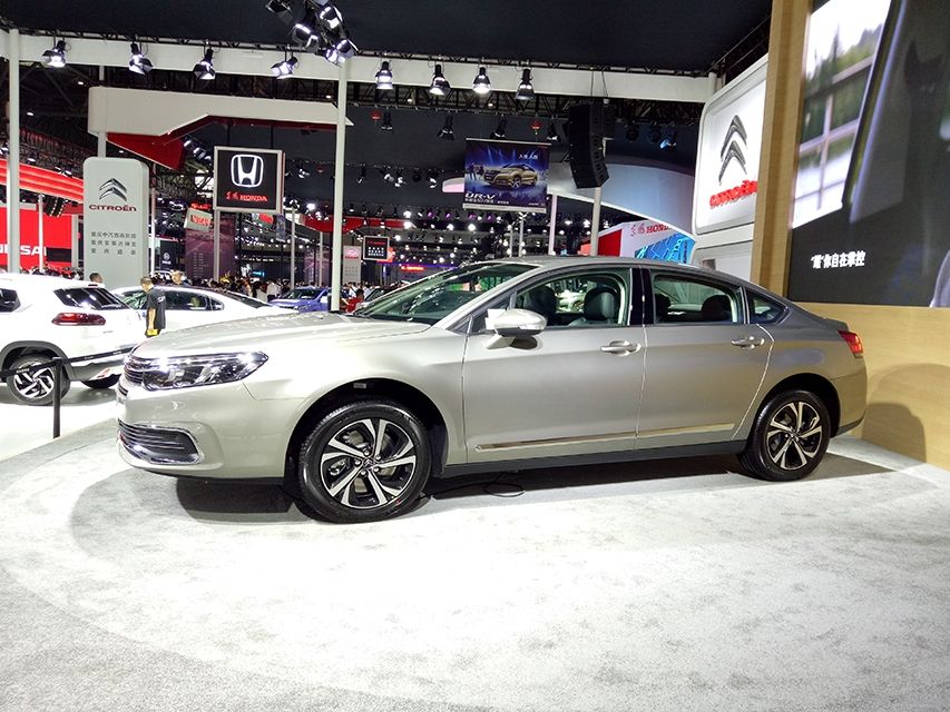 棬̵ĳߴͶصĶʽȦ͹˶Сӳβ³ȫµ˫βƣڳڲLEDԴ