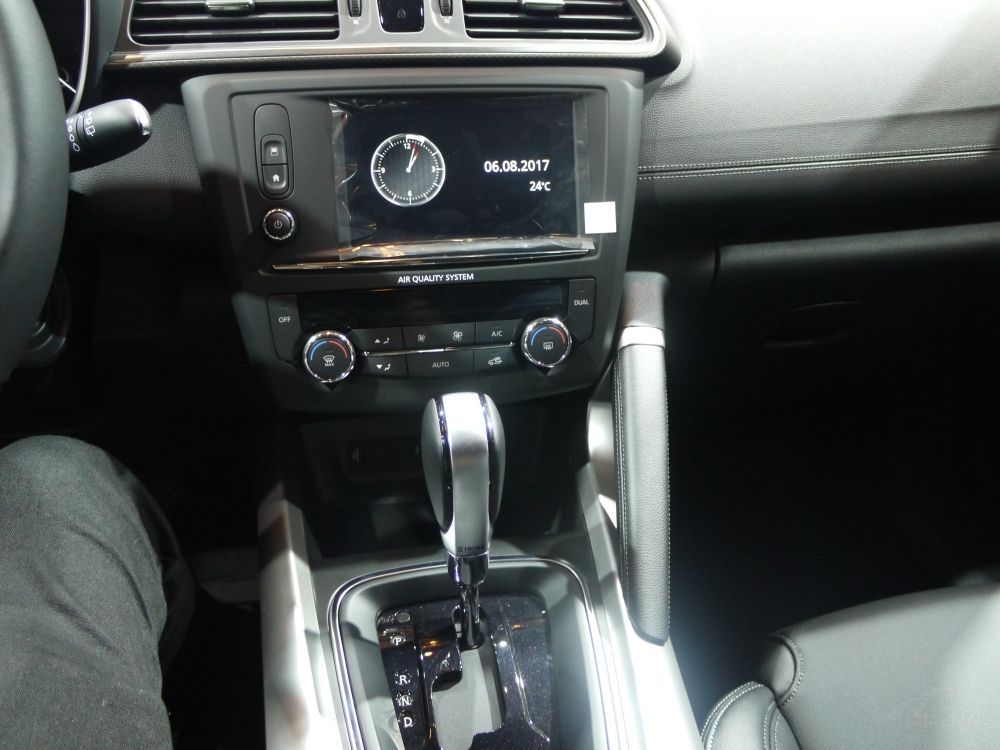 Ͽ׼ֻ2.0LȻһֶβȽϼ򵥣ǰΪENERGYΪENERGY 4WD