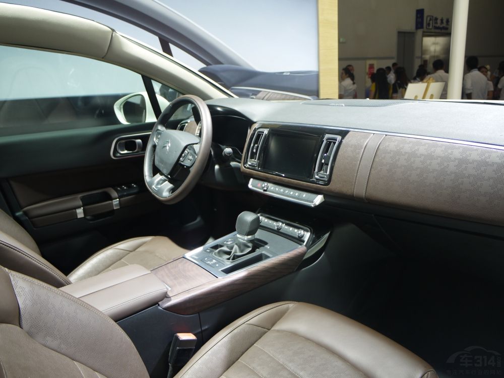 ѩC6ݳƷƣȻľΰ塢˫ɫ̡Ƥп̨