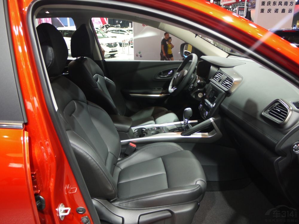 ׼εںʽSUVûƣŷ¡RAV4ٷЩͱԸ̸