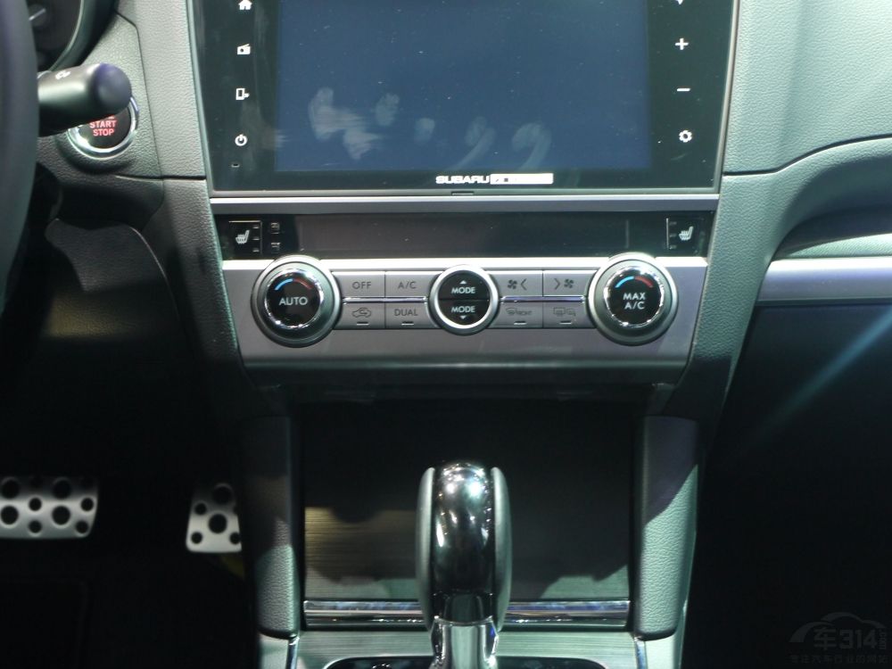 пΨһܴӾ̼Ŀܾתٱˣ6000rpmʼĺһֱ8000rpmͺڰ׶ԱȵĻɫ