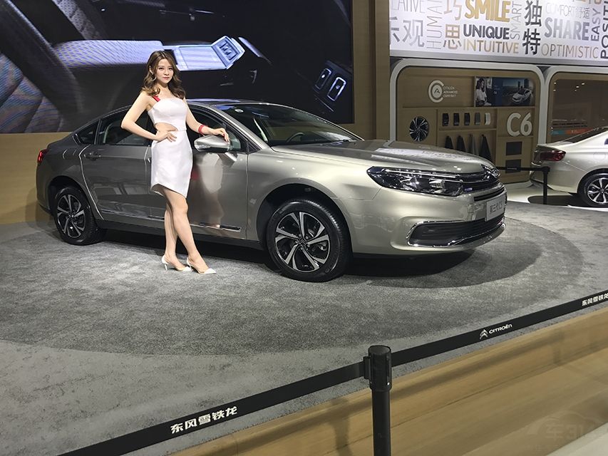 ʵΪ쳵չŮģʵ̫Ưˣ˾Ҳܰѳֲס