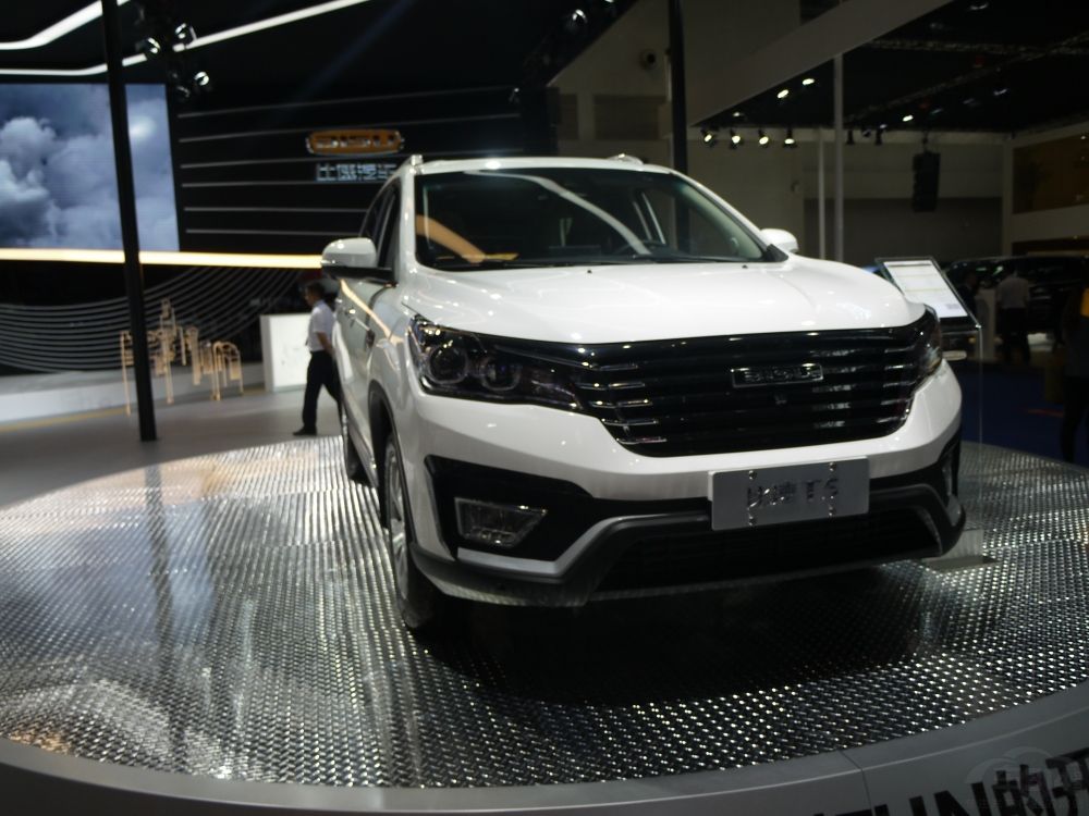 ³쳵չǰһУ˵ǰ˳չա