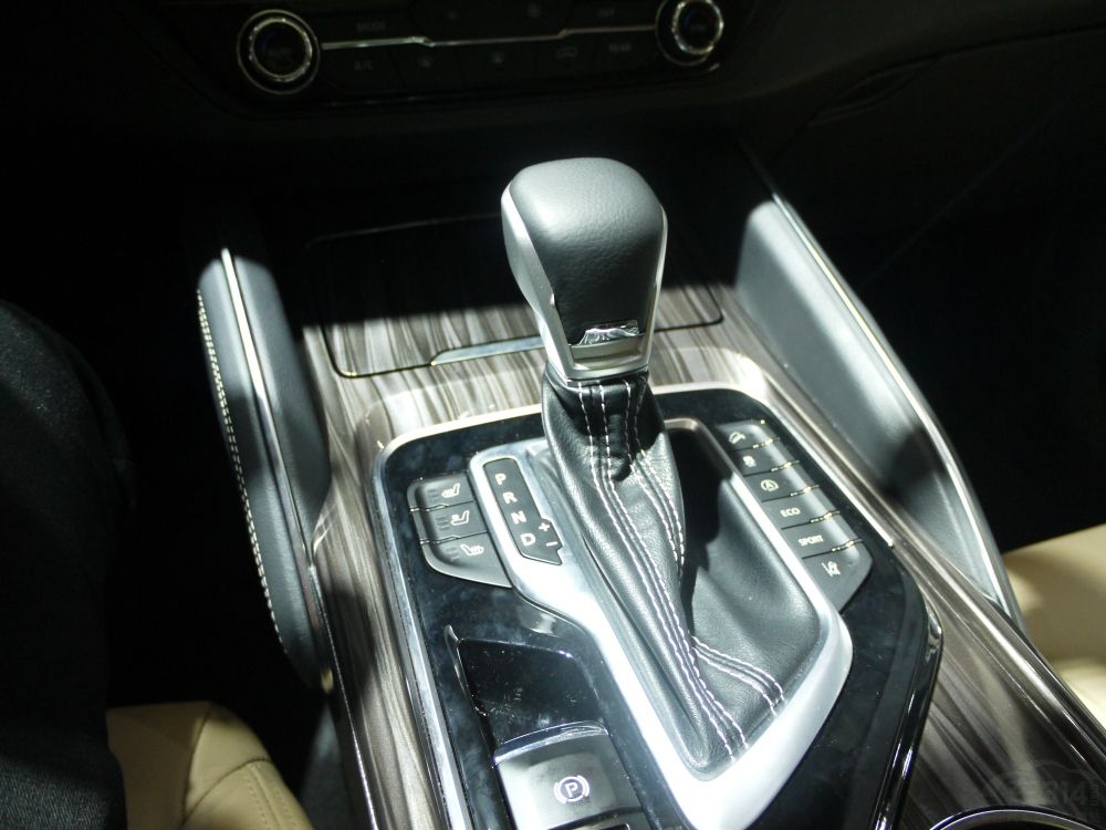 ͨD902+3+3ʽͳڿռ䷽ܸ࣬2950mm෢ӳ㹻ƣڵҲеӵĳҲ㹻дȡ