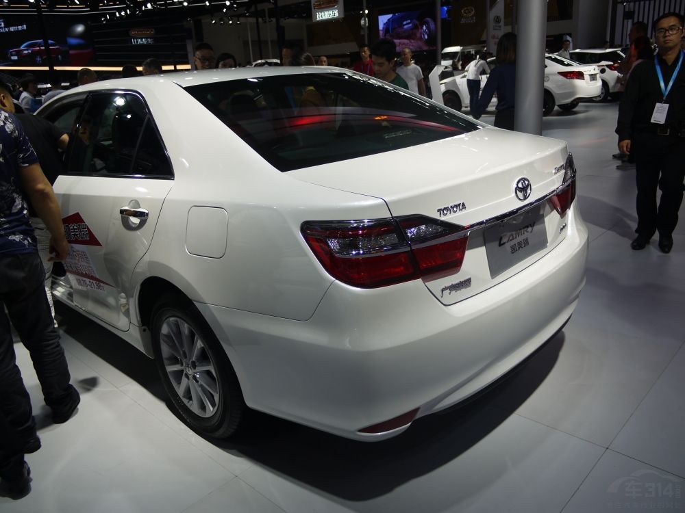 ³ص2.0T޵泵ʹص3.5L2.5Lķ