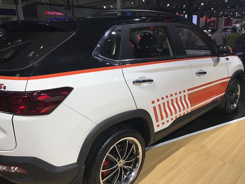 ڳߴ緽棬S5ĳ߷ֱΪ4460/1820/1705mm2650mmȻS6䳤ȼ233mmȼ19mm50mm߶22mm