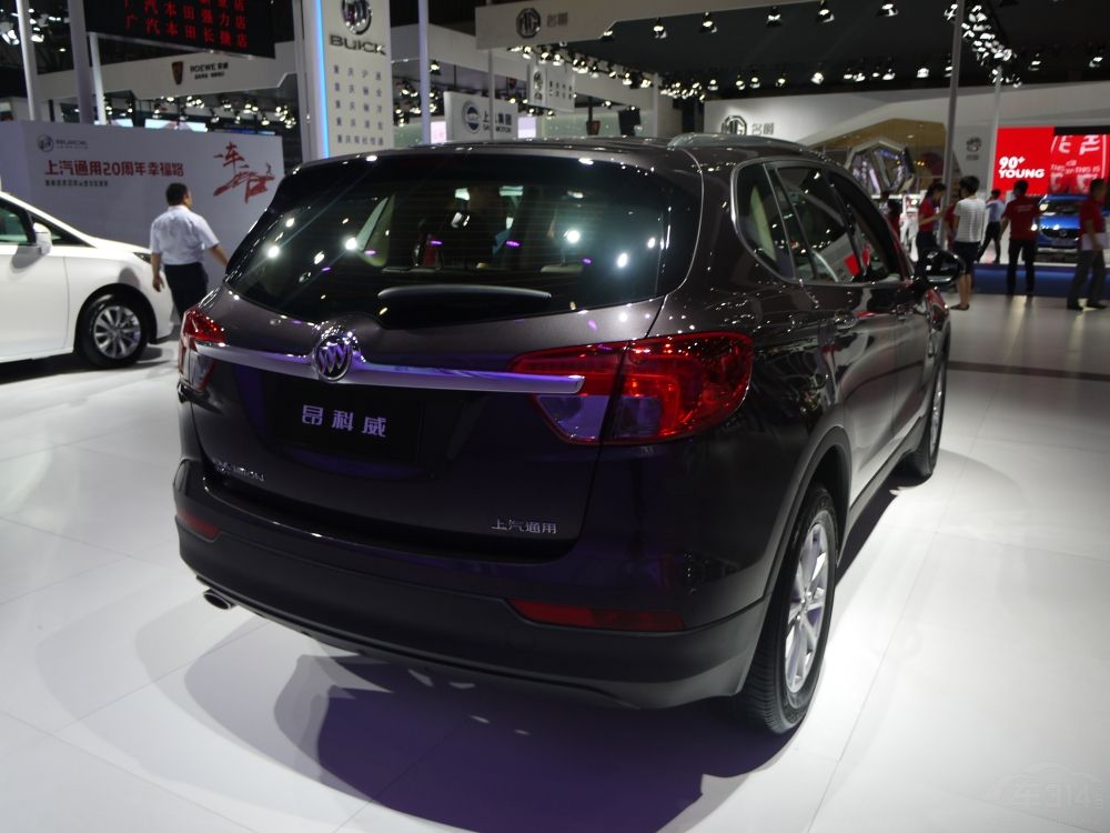 ߰뼶ϼ۸ҲԸߣͨ1.5TѹۼۣʹһڽSUVվͬһߣΰѿס21-26SUVͻƽλ