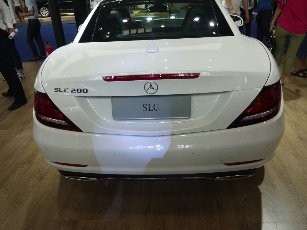 ͬʱǰƲȫLED鲢̳йʽռгƣ