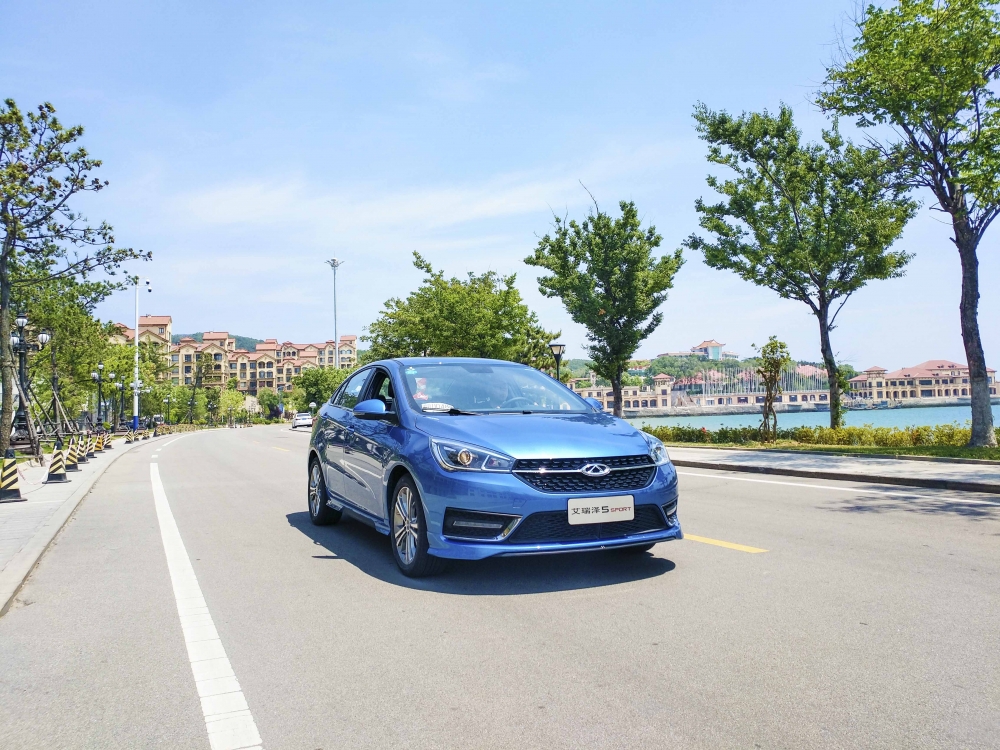 5SPORTǰһƸװᴩ͹ʮ˶Уȫϳ̶SPORTĶ塣