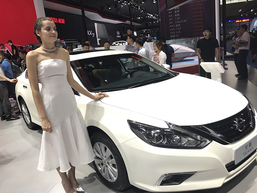 ȻΪ¡ص쳵չŮļˡŮʧһЩԼ֮ǻĻȴǷҫۣһ