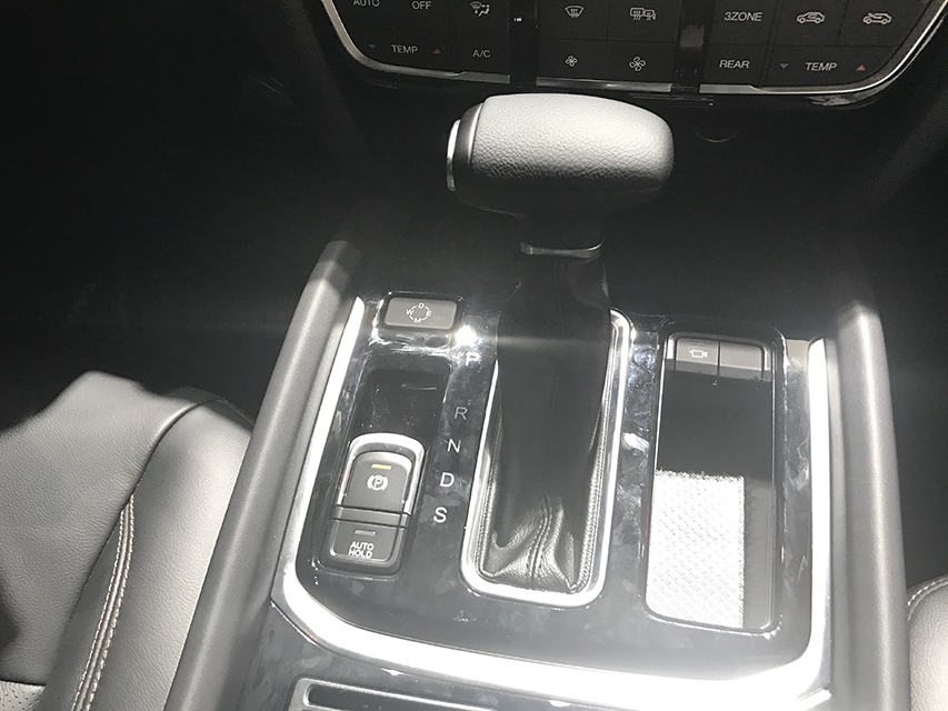 GS8õǳʽʹõڶi-4WDϵͳӽṹϿʱ͡