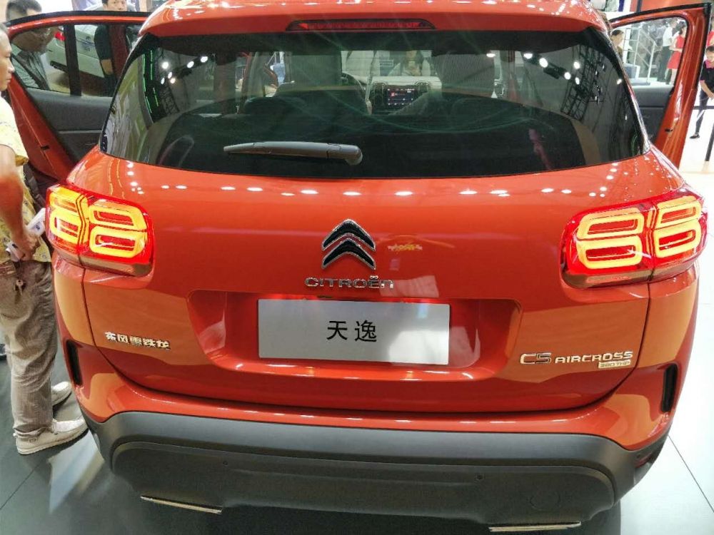  C5 AIRCROSSĳβʹѩµļʽƷβ¿C5Ƶڲṹĸ״ƴıʶȷǳߡ