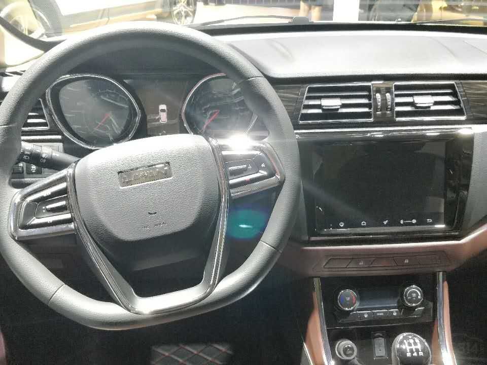 ĳ߷ֱΪ4400/1760/1730mm2720mmλռSUV