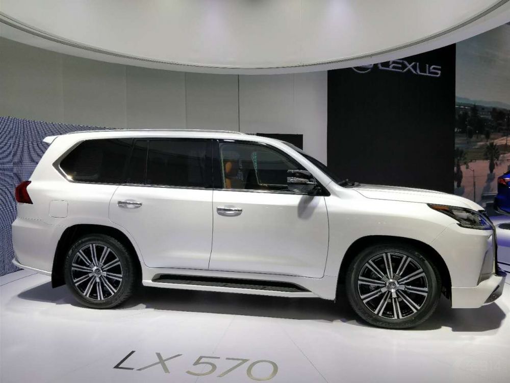 LX570 رͺSuperiorһ£ɫXդϱ˴Եøԡ