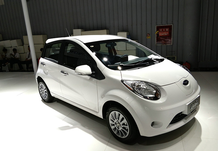 תƹ ɫʶȽһͳ̫仯ڰȫԵĿǡ