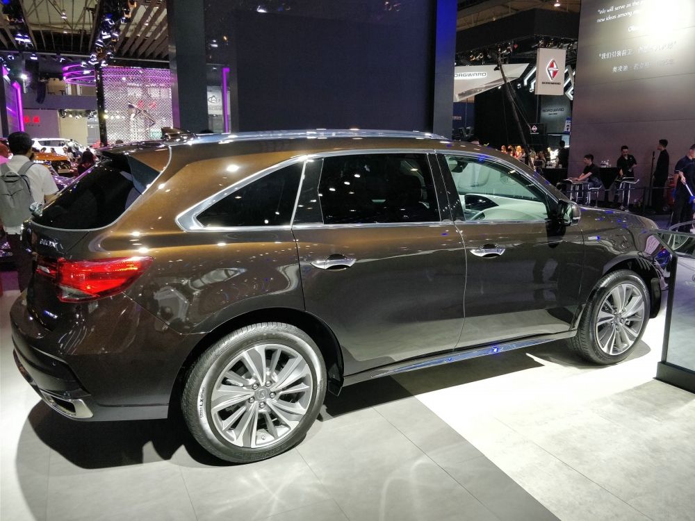 ΪһڸĿͣ¿کMDXûжԲ忴Ȼ޳ȫµĴߴȦܹһɸʽSUVĸо