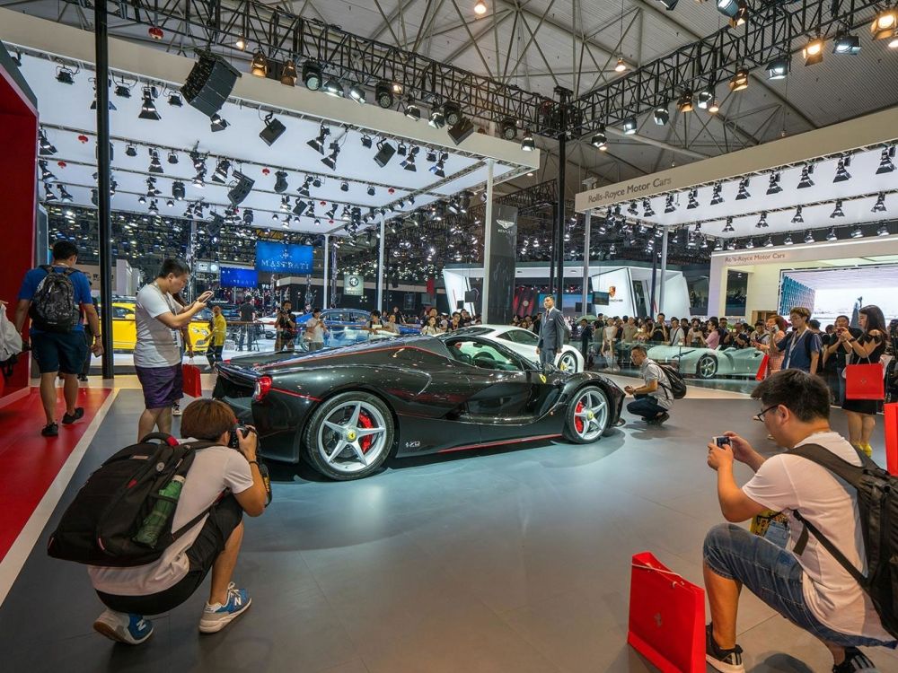 F1ɫĳǰʮĳβãLaFerrari Aperta˶ɫȫȻ֡