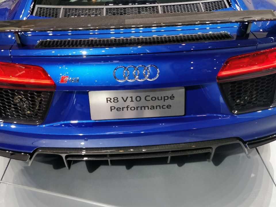 ϸLEDβƷɫƹ⣬ڳβγһصķ羰