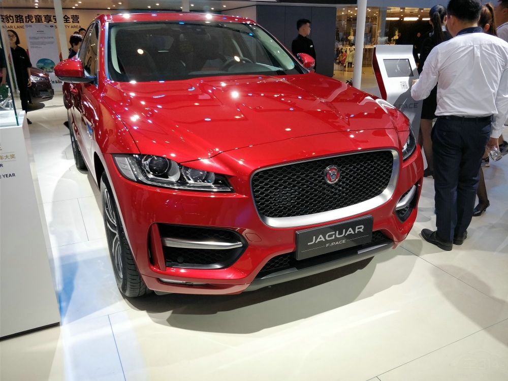 뵱걣ʱƳSUV͵ʱ򣬻һƬɡû뵽硢MacanȾȻ̻гϿɣʽһƬáҲǵƷƷ׷׿SUVԣһγгĽݱҲǲסƳF-PACE͡