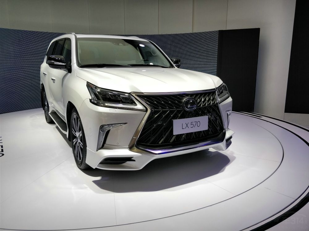 ׿˹˴δرLX570ϺͨһЩƸӣȥӰ˶ʽǰոܿȥ䡣