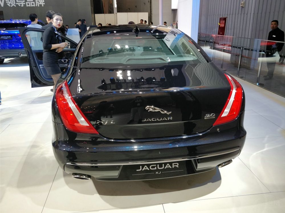 Manraȫʽ18ӢϽȦʹƸ