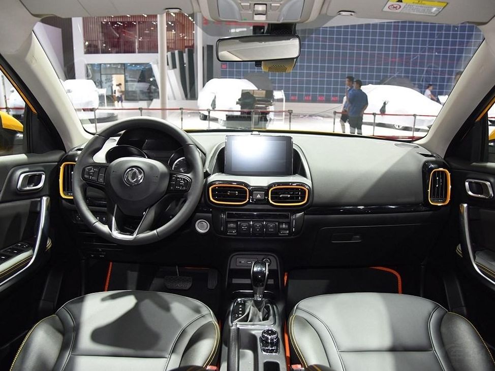 ⵽ɫԪڳ棬AX4Ϊ1241.6LȻԼΪ1401.4Tѹ