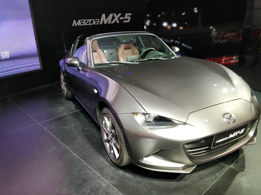 ³ΪĴMX5Ӳ汾õǻеʽӲṹBɣƱʱ911 TracaƷ