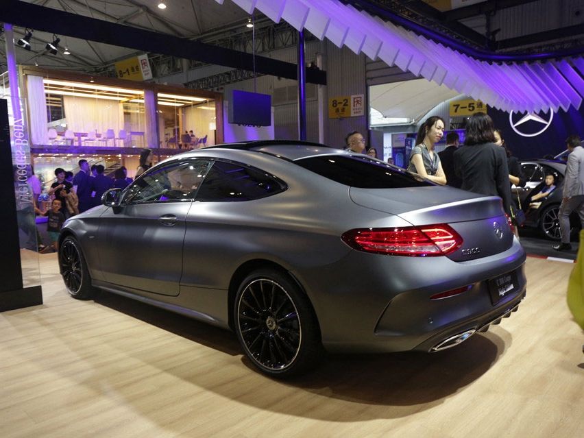 ӰϣСNIGHT EDITIONƣչʾرݡ