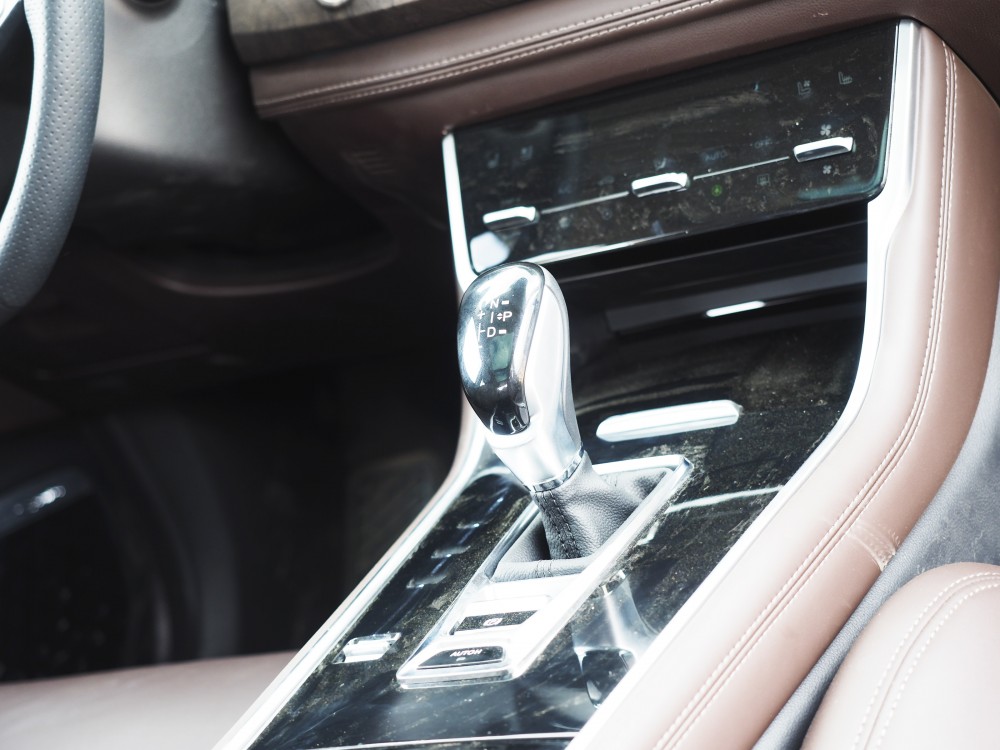 ˴ʲϺƤİټϸַߵĺУθȻ