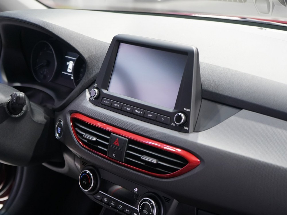 ϵͳ棬1.6Lƥ6MT6AT䣬1.4Tƥһ̨7˫ϱ䡣