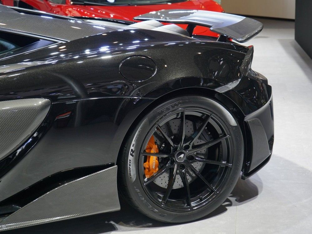 棬600LT3.8˫ѹV8600ֵŤΪ620ţס