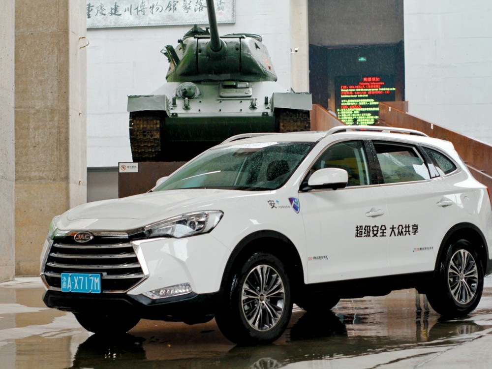 ֮⣬䱸AEBԶɲϵͳLDWƫԤϵͳŷ˱׼ʽȫṹäϵͳ360ȫӰǰ״LEDƺAFSȫ,ȷаȫԡ