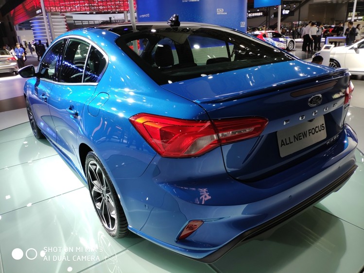 Դϴʹ˫ϱ任6AT֮ƽ˳Ժȶȷʵ˺ܴǴЧʽϵֱͣӵͺĸߡ⡣