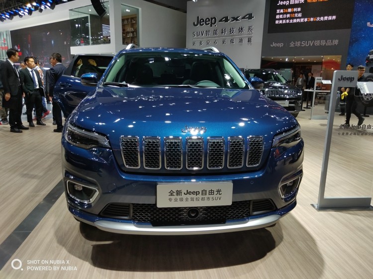 չǰϦJeep¿ɹʽߣǰ³ۼ۸񽫵20Ԫ2.0T߹ʳۼ۵25Ԫ12ѮС