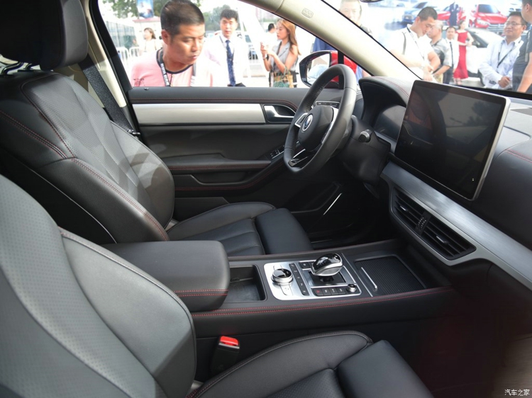 棬³һ̨180ǧߣ245ͬο걨Ϣ³ƳEV500EV550EV600ĳͣEV600͵Ĺٷ̿ɴ600km