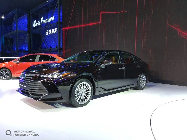 Ϸ漯˷һľºϸ壬ʵľƤȲϳ³С棬ԤƽطµġDynamic Force Engin2.5LԼ춯ϵͳЧͬʱʵ˸߶