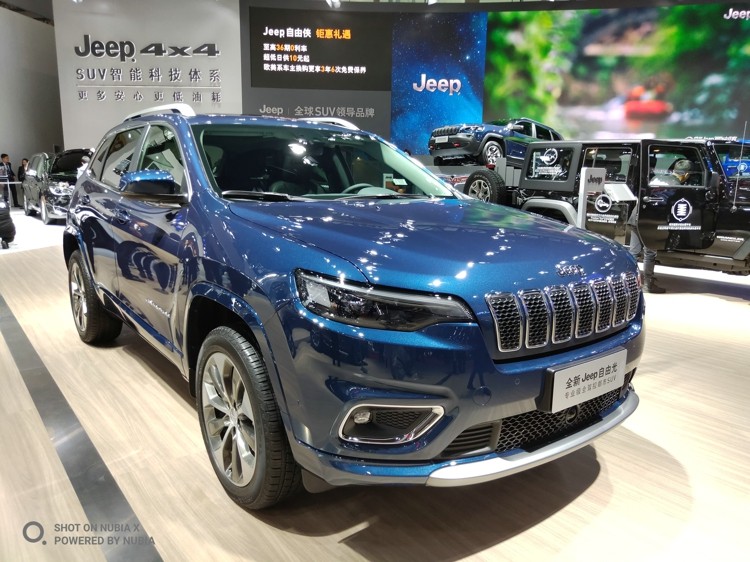 βƲҪڲṹ˵LED͵ɲӾбʶȡ