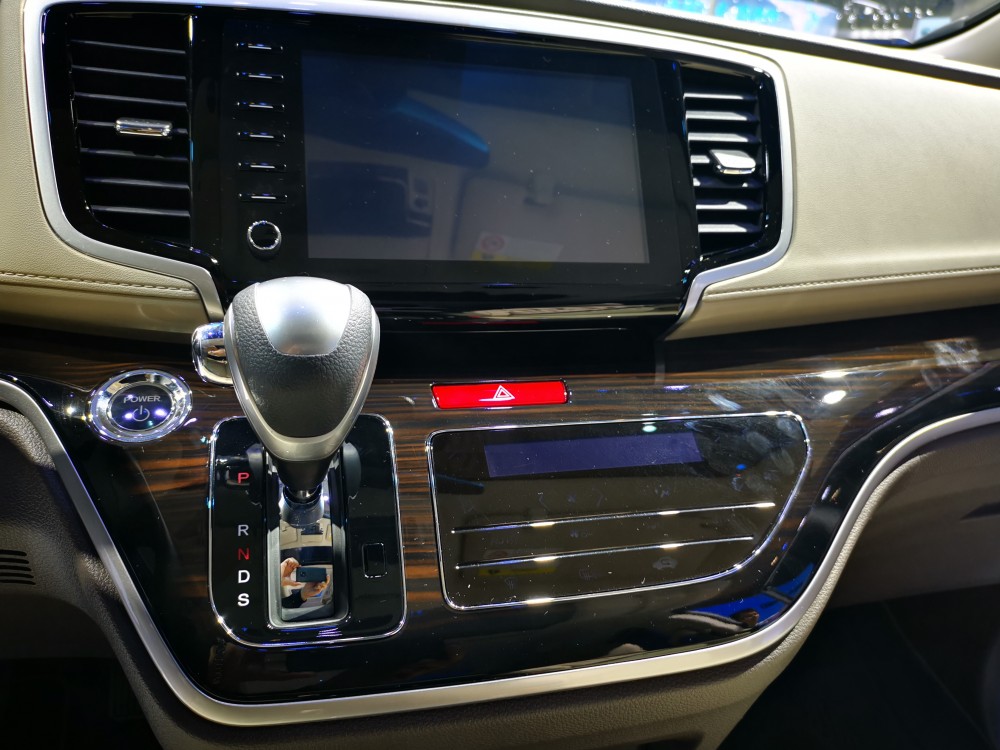 �������棬�³�����һ��i-MMD�춯ϵͳ����ȼ������Ϊ2.0L���ؽ�ɭѭ����Ȼ������������������������Ϊ145��������˫�綯���ĸ����£�����i-MMD�춯ϵͳ���ۺ������Ϊ215������