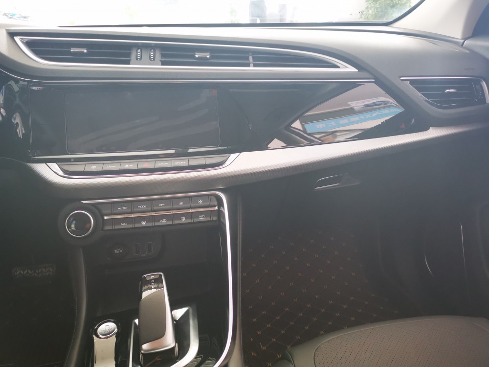 пķֱʴﵽ1920*720ʾ򵥣ĺ˴+4Gڴ+32GñϵͳȺȶȡ