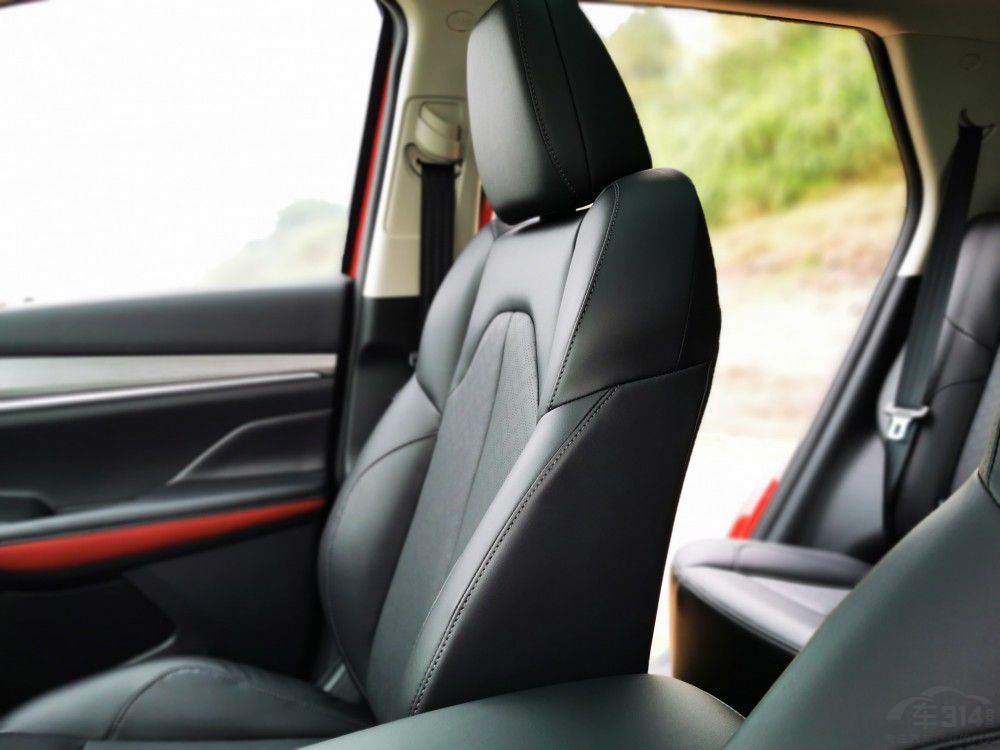 ÷棬CS55PLUSΪ׼һĳйܼҡСAIСʵȫأͬķԣĳԺֶ԰ɸ㶨