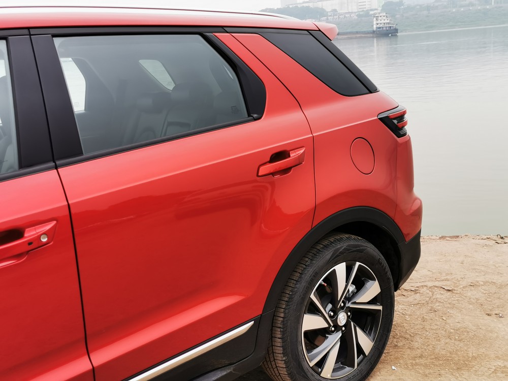 ⣬³䱸18Ӣ˫ɫϽ챡