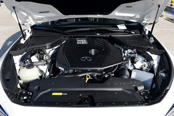 英菲尼迪Q50L动力.jpg