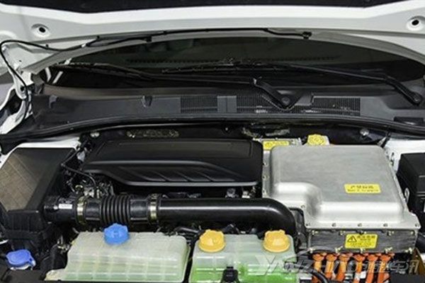 GS4-PHEV1.jpg