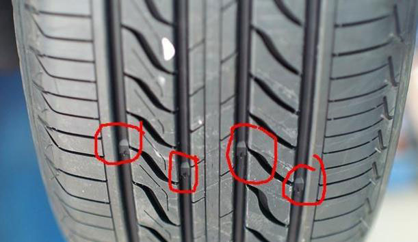 轮胎磨损标记.jpg