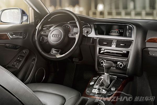 -content-dam-nemo-cn-model-a4-a4l-2015-1680x1050-3q-a4l_gall