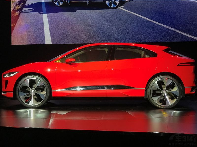 �ݱ�I-PACE����.jpg