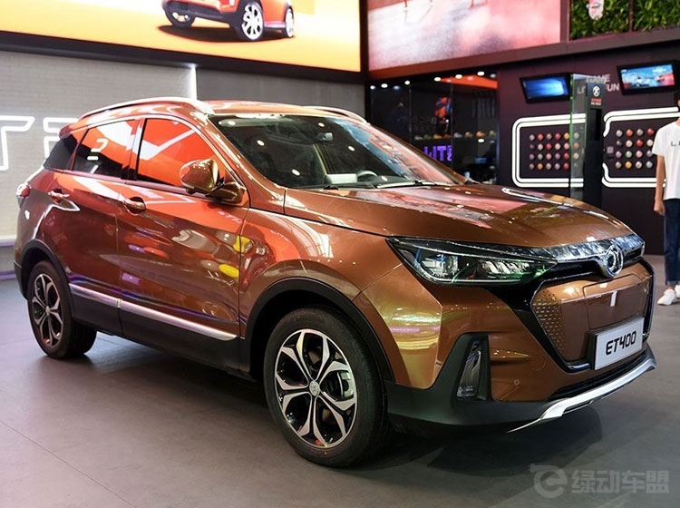 �ɶ���չǰհ����ܴ�����N��綯��